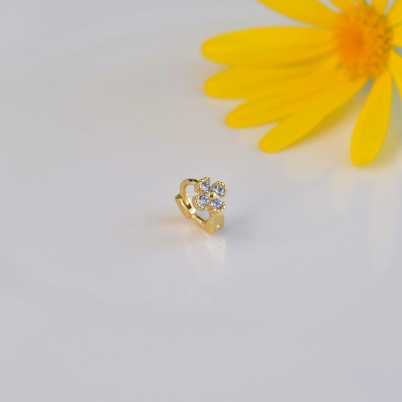 Mini Flower Earrings, Flowers Jewelry, Minimalist Earrings, Dainty, Tragus Piercing for Helix, Cartilage, and Lobe